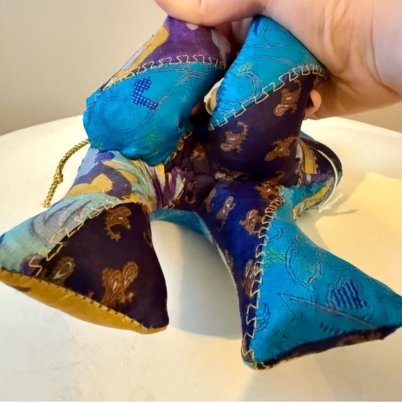 NWOT Patchwork Stuffed Camel Handcrafted in India - from Ark Encounter in KY - Picture 5 of 5